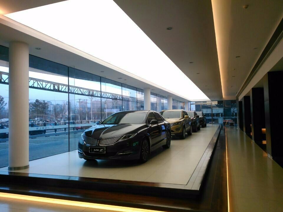 宁波蓝天白云软膜天花 拉膜天花与UV膜拉膜吊顶的视觉盛宴